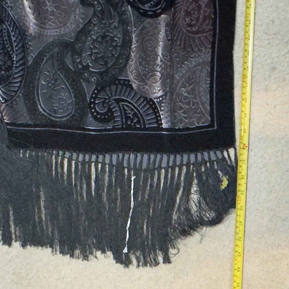 The Unbranded Brand luxurious eye